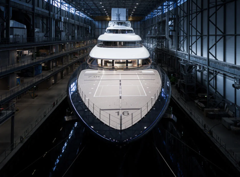 FEADSHIP PROJECT 821 - A 390-FOOT HYDROGEN FUEL CELL SUPERYACHT 2