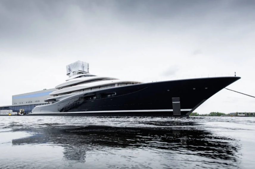 FEADSHIP PROJECT 821 - A 390-FOOT HYDROGEN FUEL CELL SUPERYACHT